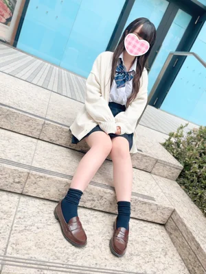 あやめ 152cm/Dカップ 19歳