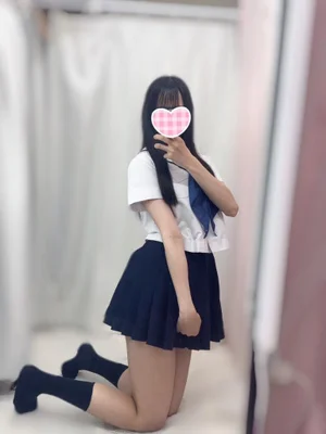 🆕れい 170cm/Dカップ 19歳