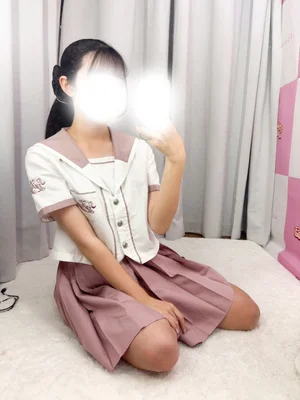 🆕ひびき 157cm/Cカップ 19歳