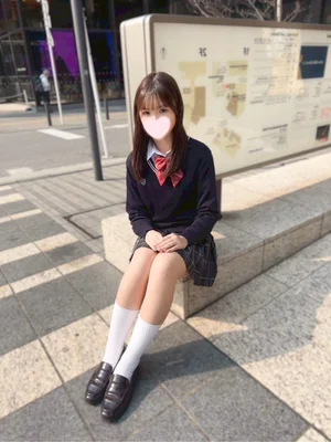 かえ 170cm/Dカップ 18歳