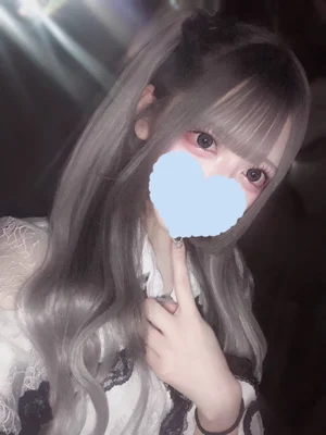 ひみつ 159cm/Dカップ 19歳