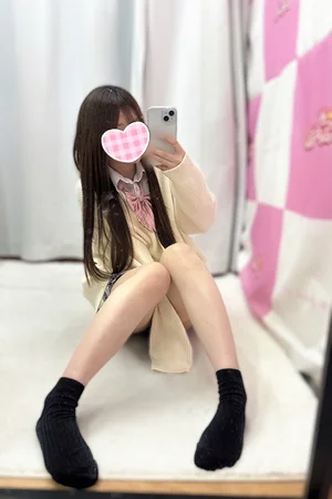 🆕さやか 156cm/Cカップ 19歳