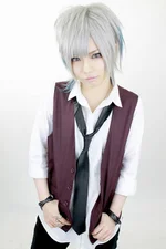 秀　玲(ひずい　れい)