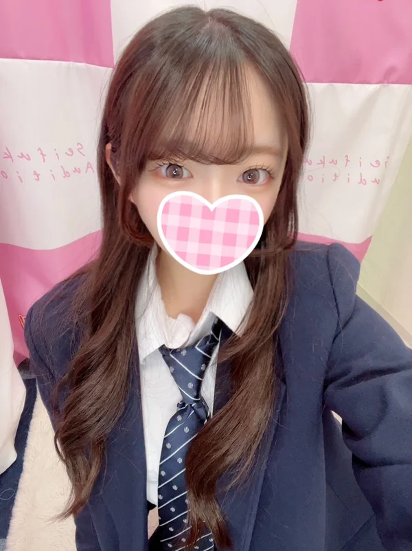 まいん 165cm/Dカップ 18歳