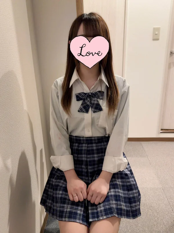 みい