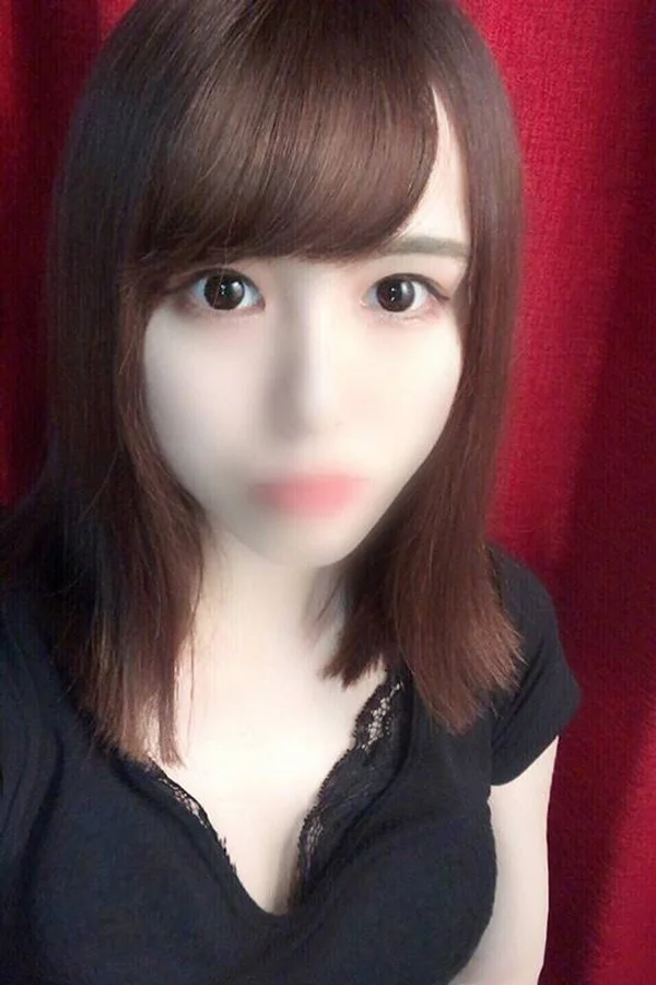 芹沢かれん