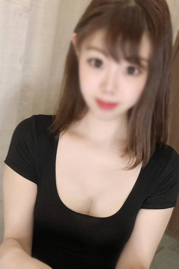 四宮あやか