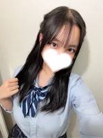 ゆのん（JK上がりたて18才）