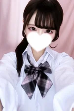 千葉制服オーディション: めるも 159cm/Dカップ 18歳