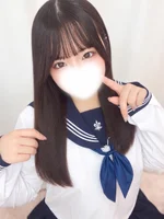 ぽむ 159cm/Eカップ 18歳