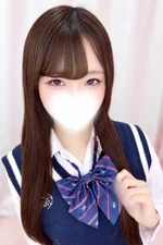 さく 163cm/Bカップ 18歳