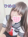 １８歳なりたての業界未経験の女の子です 小悪魔的な女の子で八重歯がチャームポイントです！！