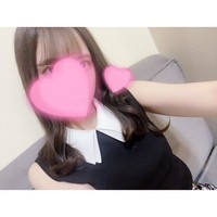 確実に推せるアイドル美少女くれあちゃん出勤中！の画像1