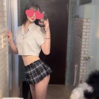 18歳の現役学生の入店！ふうかちゃん出勤中！の画像1