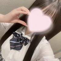 完全未経験のロリカワ美少女♪10代特有の透明感！もかちゃん✨の画像1