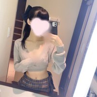 18歳ならではのピチピチ感！よぞらちゃん出勤中！の画像1