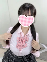 月曜のお昼から イチオシ美少女達が続々と出勤💗の画像1