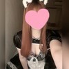 カワイイ衣装を着てお客さまに簡単なマッサージを♪ さらに、楽