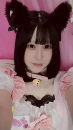 ねこもたまには甘えたい。:さくら
