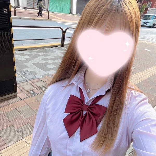 桜咲りりあ
