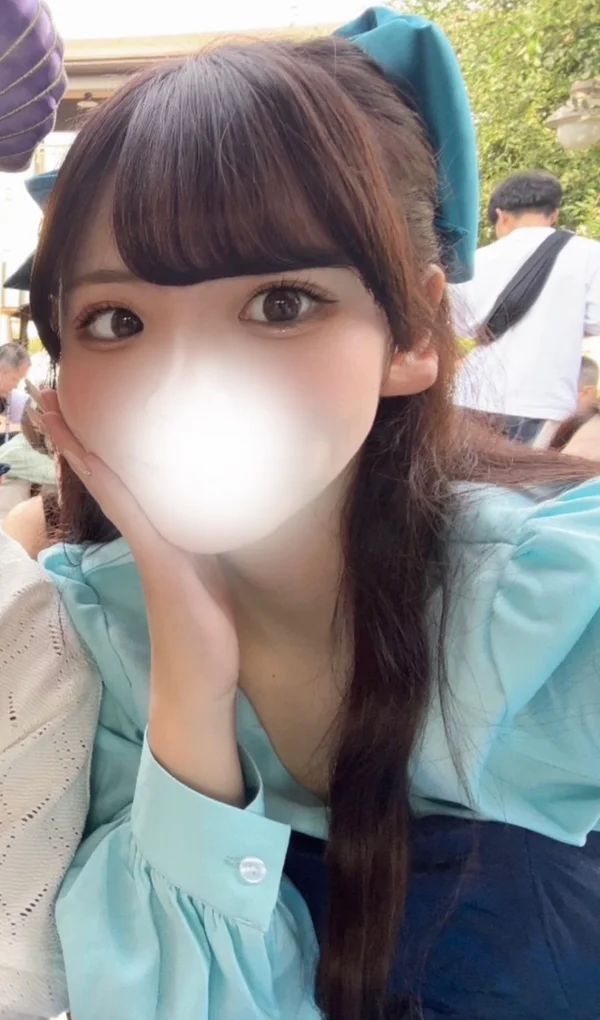 成美ひかり