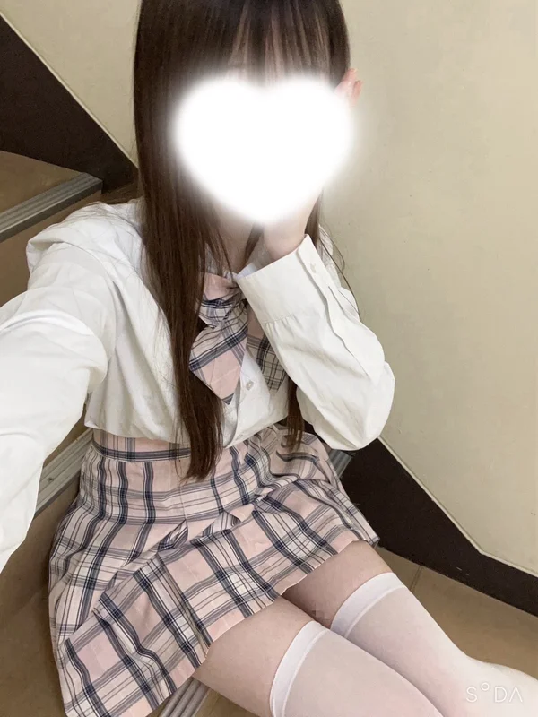 雫ゆあ