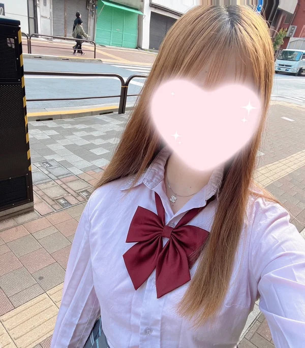 桜咲りりあ