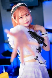 コスプレ正面画像