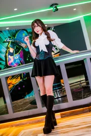 コスプレ正面画像