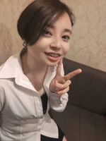あかり　ショートカットの美人さん👩
