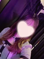 Feather:せりな