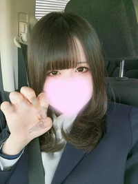 本日も17時〜22時まで待ってます💕💕の画像1