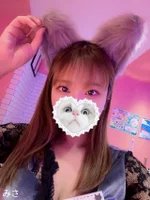 オオカミちゃんカフェ梅田店:みさ