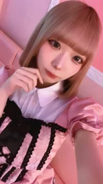 PINK MONSTER ＆ MINTY MONSTER神戸三宮:りお