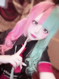 にこ