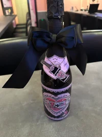 第1弾オリジナルシャンパン登場😈🥂の画像3