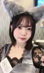 オオカミちゃんカフェ西中島店:なゆ
