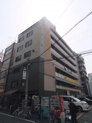 エテルナの外観