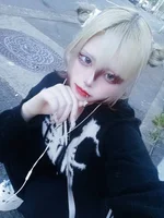黒薔薇軍事アカデミー:すあ