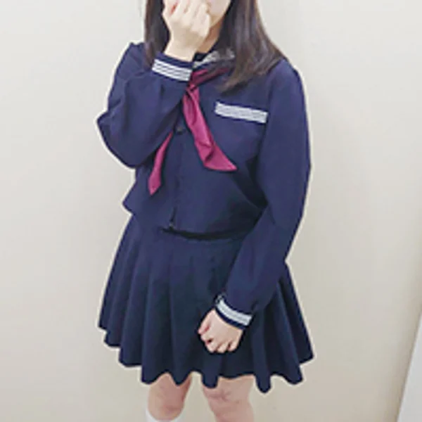 友坂まり